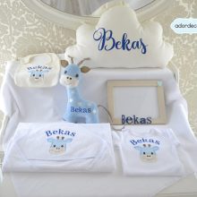 Set 6 piese, cu girafa albastra, personalizat